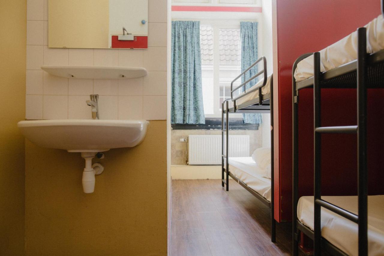 Shelter City Christian Hostel Amsterdam Exteriör bild